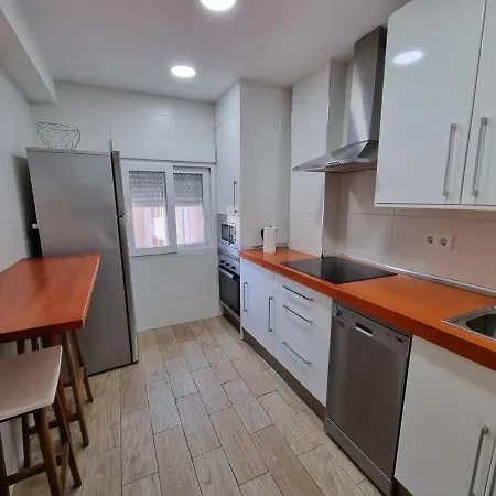Apartment 103a Moderno 2 *