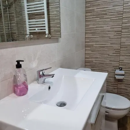 103a Moderno 2 * Gijon