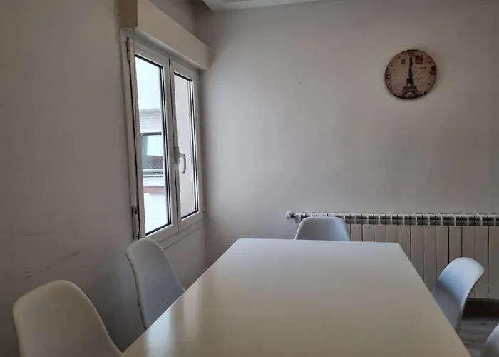 Apartment 103a Moderno 2