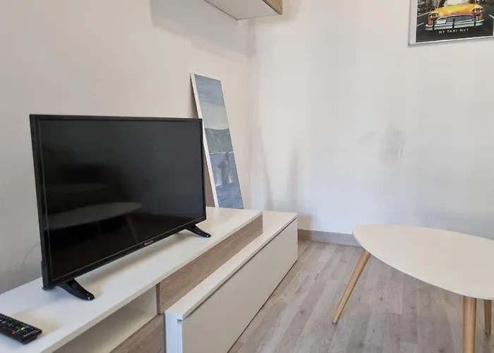 103a Moderno 2 Apartment