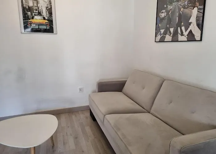 103a Moderno 2 * Gijon